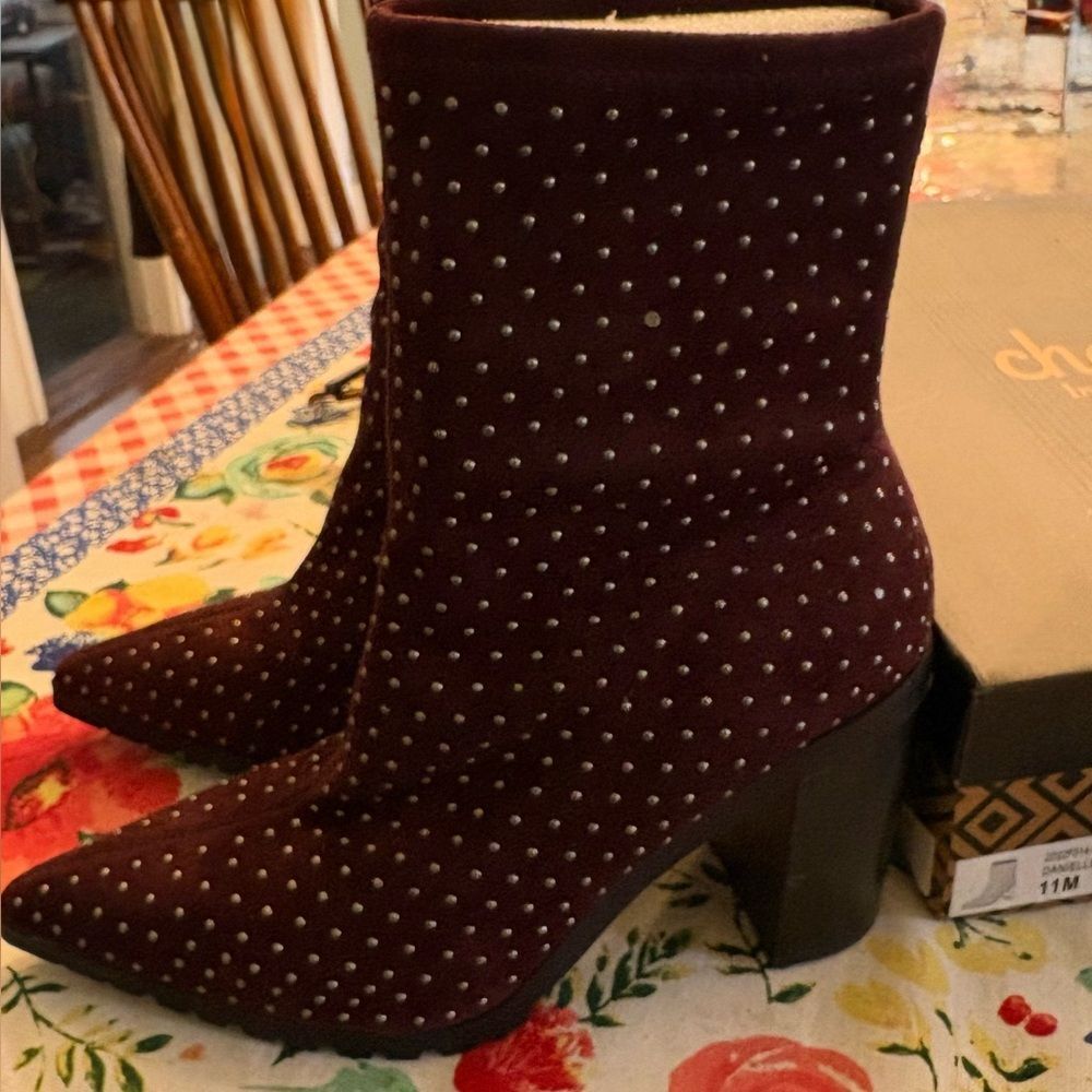 Charles by Charles David NIB Danielle Maroon Studded Boots Size 11M